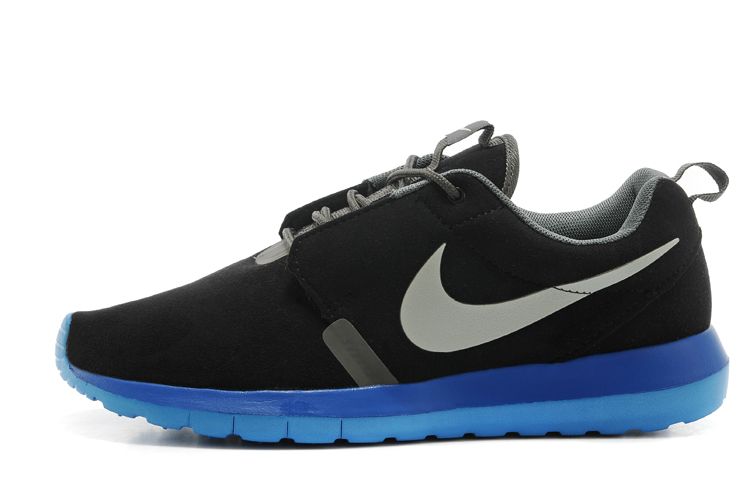 NIKE ROSHERUN NM 3M fur bleu noir nouvelles chaussures (4)